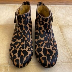 BRAND NEW Nine West Leather and Fur Booties